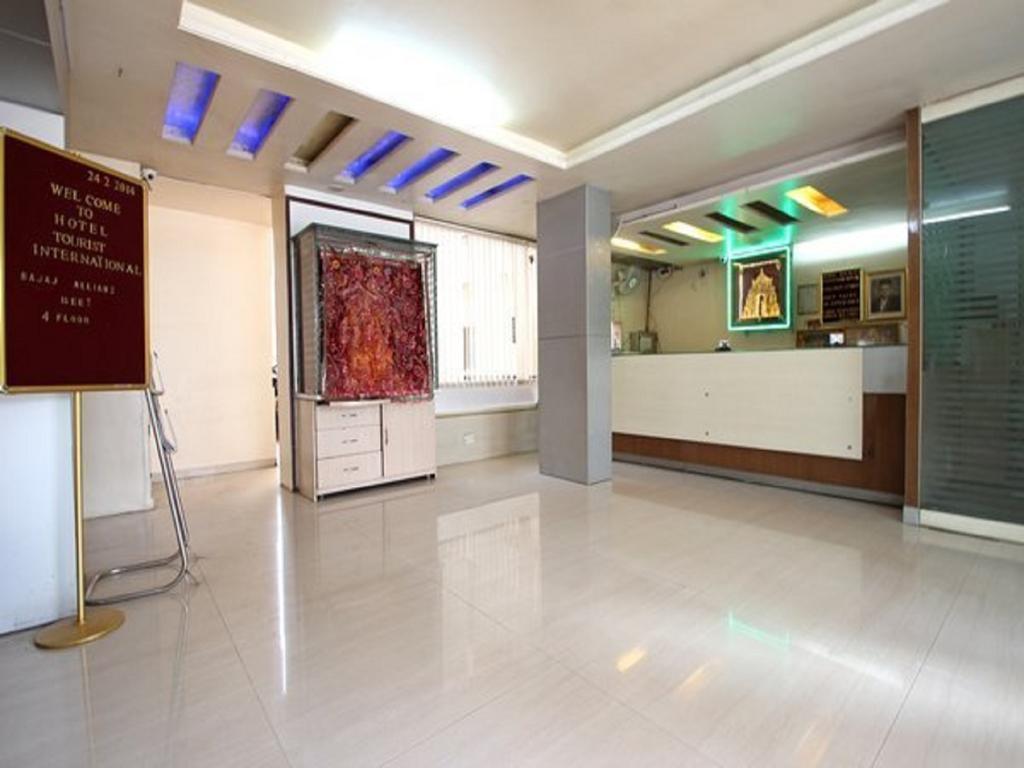Hotel Tourist International 浦那 外观 照片